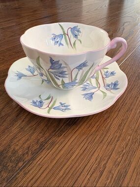 Shelley Fine Bone China Teacup and Saucer - Blue Flower Design with Pink Trim